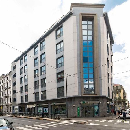 Enjoy Room- Appartamento Con Parcheggio Gratuito E Colazione Deliziosa ! Turin Exterior foto